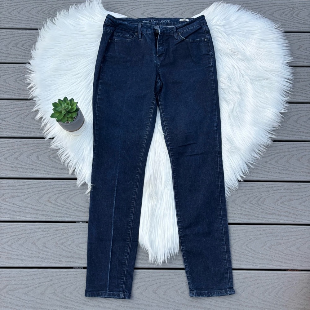 Calvin Klein Curvy Skinny Jeans